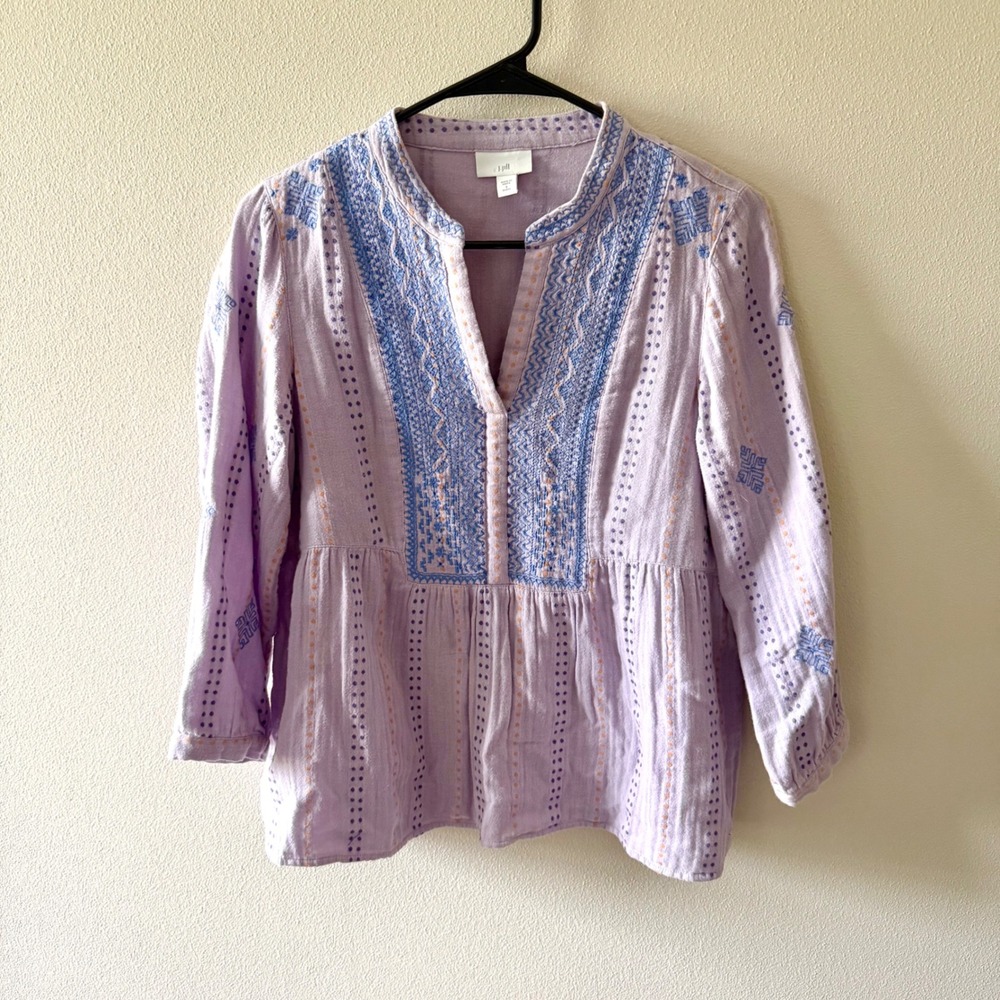 J. Jill lavender embroidered peasant top 100% cotton size S